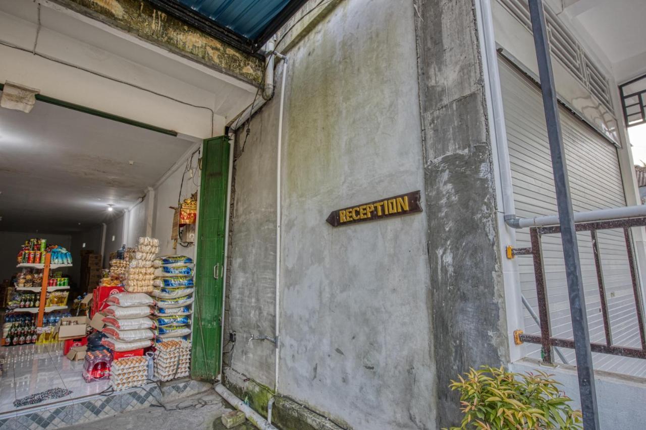 L Degus Hostel Toyapakeh Ngoại thất bức ảnh